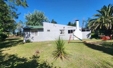 Casa 3 amb venta Barrio Los Ombúes Fcio Varela