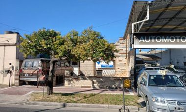 VENTA DE LOTE EN LANUS ESTE CON CASA Y DEPTO
