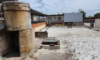 VENTA DE LOTE EN LANUS ESTE CON CASA Y DEPTO