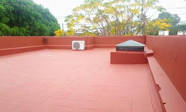 PH AL FRENTE- IMPECABLE - PERMUTA