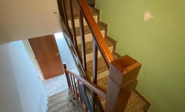 Excelente Casa en LUIS GUILLON. GRAN OPORTUNIDAD
