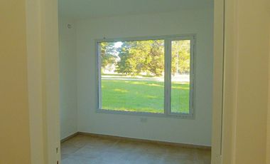VENTA CASA A ESTRENAR 4 AMB BARRIO LAS LOMAS