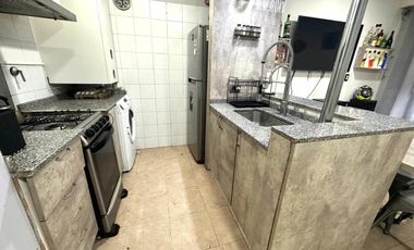 Venta PH sin expensas en Mataderos