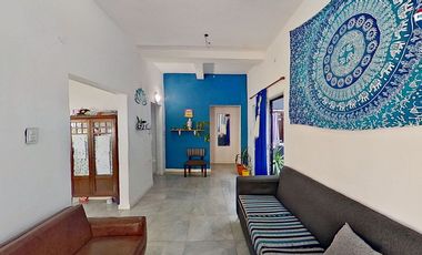 VENTA CASA 4 AMB CON COCHERA EN SARANDÍ