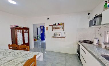 VENTA CASA 4 AMB CON COCHERA EN SARANDÍ