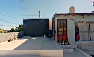 VENTA CASA 4 AMB CON COCHERA EN SARANDÍ