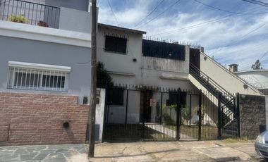 VENTA DE PH 3 AMBIENTES EN WILDE CENTRO
