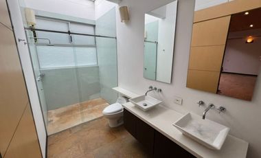 Casa en Arriendo Ubicado en Envigado Codigo 802