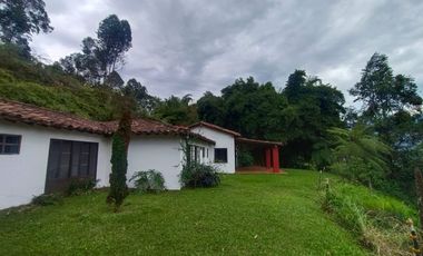 Casa en Arriendo Ubicado en La Estrella Codigo 1073