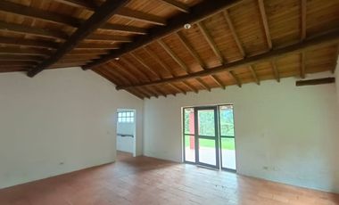 Casa en Arriendo Ubicado en La Estrella Codigo 1073