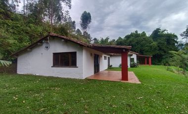 Casa en Arriendo Ubicado en La Estrella Codigo 1073