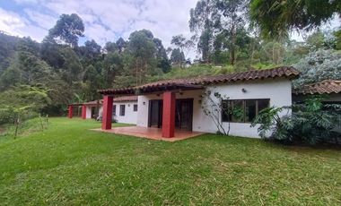 Casa en Arriendo Ubicado en La Estrella Codigo 1073