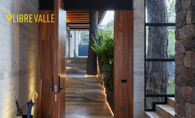 VENTA CASA EN AVANDARO / VALLE DE BRAVO CASA LAGO & PIEDRA