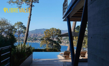 VENTA CASA EN AVANDARO / VALLE DE BRAVO CASA LAGO & PIEDRA