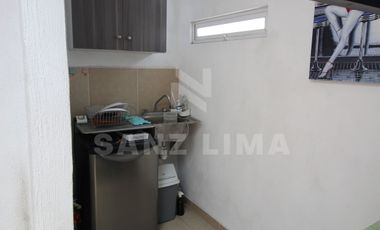 Los Olivos 3ra sección: Casa de tres niveles con espacios muy bien aprovechados.