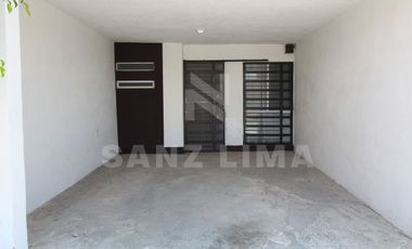 Los Olivos 3ra sección: Casa de tres niveles con espacios muy bien aprovechados.
