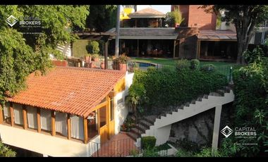 Casa de Lujo Lomas del Valle Alberca Jardin Colinas