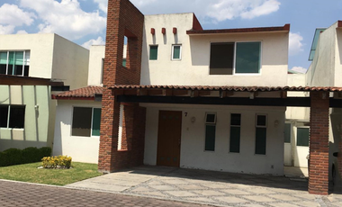 ***Casa en Venta o Renta en Metepec
