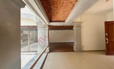 VENTA CASA EN CONDOMINIO CONJUNTO DE SOLO 2 CASAS EN COL. DEL CARMEN COYOACAN
