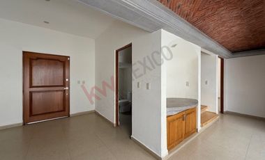 VENTA CASA EN CONDOMINIO CONJUNTO DE SOLO 2 CASAS EN COL. DEL CARMEN COYOACAN