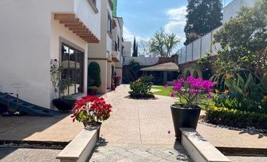 VENTA CASA EN CONDOMINIO CONJUNTO DE SOLO 2 CASAS EN COL. DEL CARMEN COYOACAN