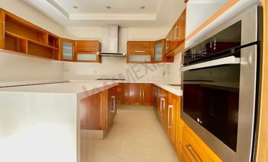 VENTA CASA EN CONDOMINIO CONJUNTO DE SOLO 2 CASAS EN COL. DEL CARMEN COYOACAN