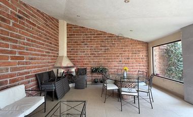 VENTA CASA EN CONDOMINIO CONJUNTO DE SOLO 2 CASAS EN COL. DEL CARMEN COYOACAN