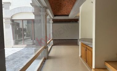 VENTA CASA EN CONDOMINIO CONJUNTO DE SOLO 2 CASAS EN COL. DEL CARMEN COYOACAN
