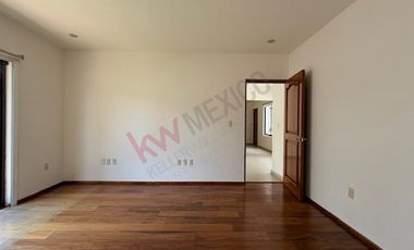 VENTA CASA EN CONDOMINIO CONJUNTO DE SOLO 2 CASAS EN COL. DEL CARMEN COYOACAN