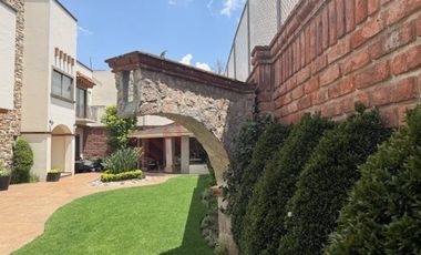 VENTA CASA EN CONDOMINIO CONJUNTO DE SOLO 2 CASAS EN COL. DEL CARMEN COYOACAN