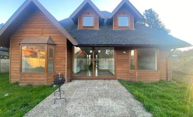 ARRIENDO CASA 4HAB 4BA VALDIVIA