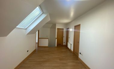 ARRIENDO CASA 4HAB 4BA VALDIVIA