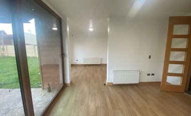 ARRIENDO CASA 4HAB 4BA VALDIVIA