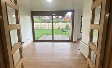 ARRIENDO CASA 4HAB 4BA VALDIVIA