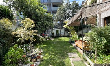 HERMOSA CASA EN CONDOMINIO CERRADO, PLENO PROVIDENCIA
