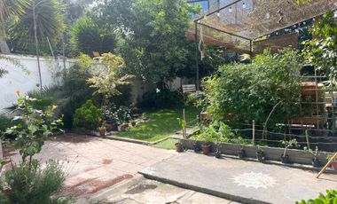 HERMOSA CASA EN CONDOMINIO CERRADO, PLENO PROVIDENCIA