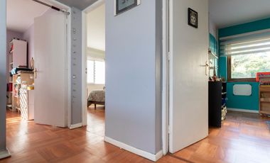 HERMOSA CASA EN CONDOMINIO CERRADO, PLENO PROVIDENCIA