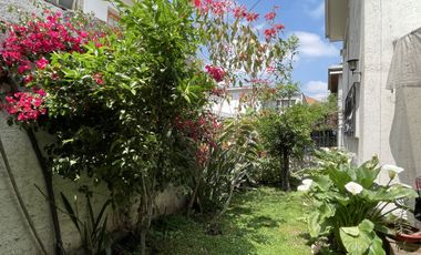 HERMOSA CASA EN CONDOMINIO CERRADO, PLENO PROVIDENCIA