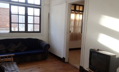 ANTIGUA CASA CON LOCALES COMERCIAL Y UN DEPTO AV BRASIL