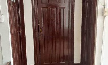 ANTIGUA CASA CON LOCALES COMERCIAL Y UN DEPTO AV BRASIL