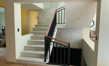 RENTA CASA FRACC JARDINES BELLAVISTA EN METEPEC
