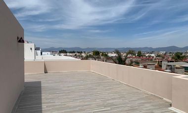 RENTA CASA FRACC JARDINES BELLAVISTA EN METEPEC
