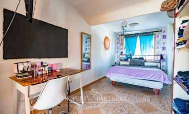 Excelente casa de tres niveles en sector residencial de Peñuelas