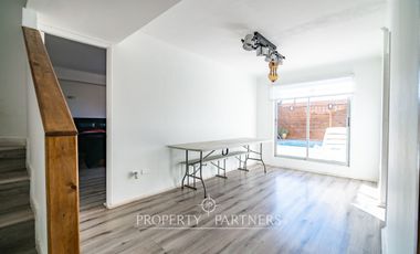 Excelente casa de tres niveles en sector residencial de Peñuelas