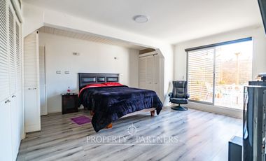 Excelente casa de tres niveles en sector residencial de Peñuelas