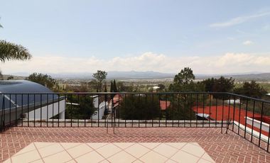 CASA DE DESCANSO EN VENTA, HUERTOS AGUA AZUL, MORELIA.