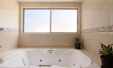 CASA DE DESCANSO EN VENTA, HUERTOS AGUA AZUL, MORELIA.