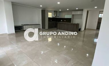 ARRIENDO de CASA COMERCIAL en BUCARAMANGA