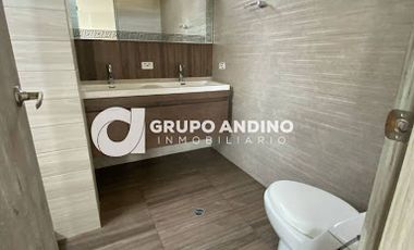 ARRIENDO de CASA COMERCIAL en BUCARAMANGA