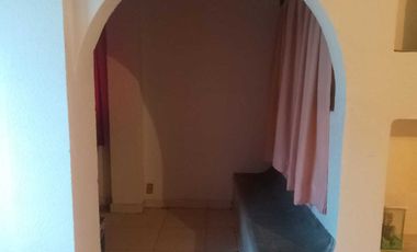 CASA EN VENTA PARA DIVERSOS USOS SOBRE LA CARRETERA FEDERAL PUEBLA -TEHUACAN!